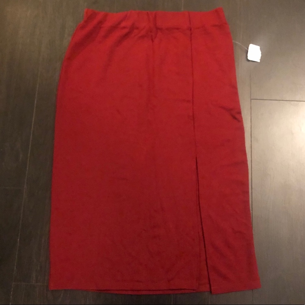 4/$12‼️ Forever 21- Rust Knee Length Skirt